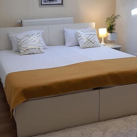 Elite Apartment Jasmina Bihac Ngoại thất bức ảnh