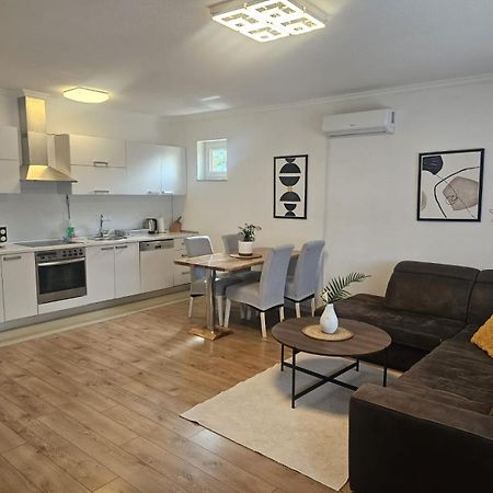 Elite Apartment Jasmina Bihac Ngoại thất bức ảnh
